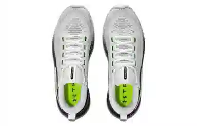 Under Armour Flow Dynamic