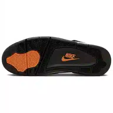 UNDEFEATED x Air Jordan 4