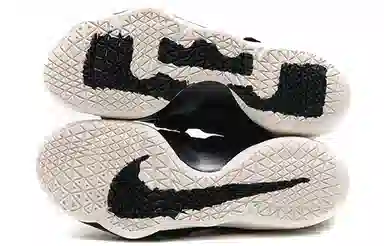 Nike Zoom Soldier 11 Black White