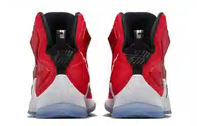 Nike Lebron 13 On Court