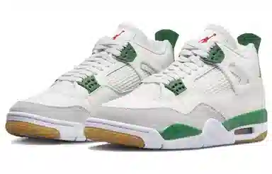 Nike SB x Air Jordan 4 "Pine Green"