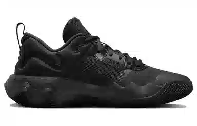 Nike Giannis Immortality 3 "Triple Black"