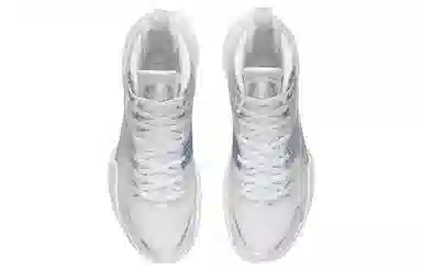 LiNing Ultra Light 2022