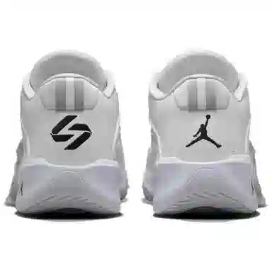 Jordan Luka 3 PF TEAM BANK