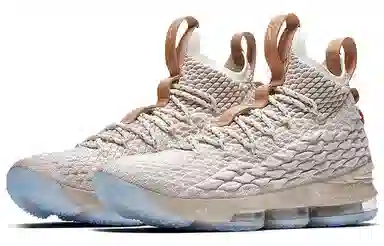 Nike Lebron 15
