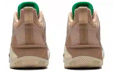 LiNing LiRen 3 Christmas Edition