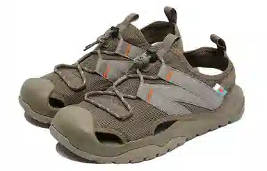 New Balance 4205 Olive