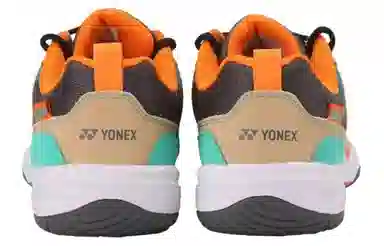YONEX