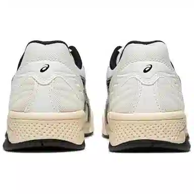 Asics GEL-TWIST White Black