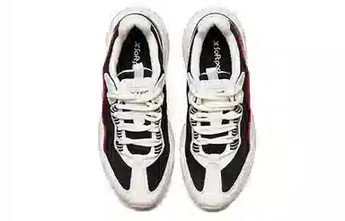 特步 时尚气垫老爹鞋 女款 黑白