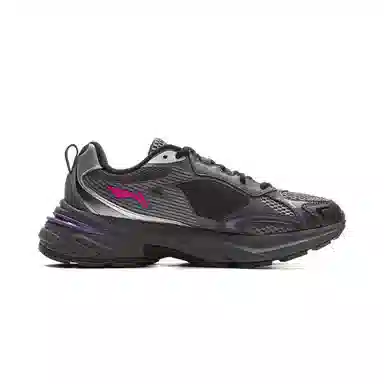 LEAGUE OF LEGENDS x LiNing Y2K