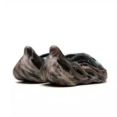 adidas Yeezy Foam Runner "MX Cinder"