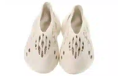 adidas Yeezy Foam Runner "Sand"