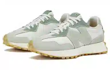 New Balance 327 Light Green