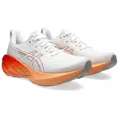 Asics Novablast 4