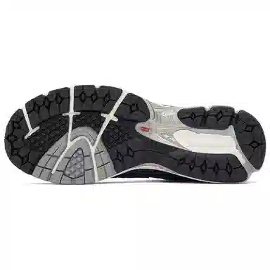 New Balance 2002R Gore-Tex Eclipse