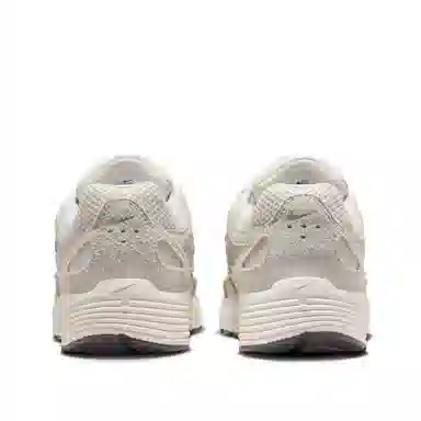 Nike P-6000 SE Beige