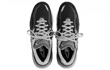 New Balance 990 V6 Black