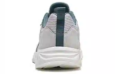 特步 跑步鞋 男款 鸽子灰