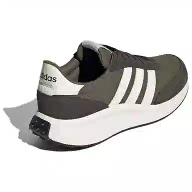 adidas RUN 70s