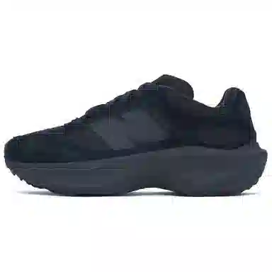 New Balance Warped Runner Black