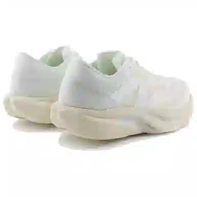 New Balance FuelCell Rebel V4