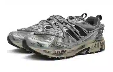 New Balance 410 Silver Wing