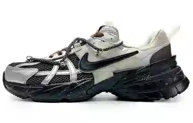 Nike V2K Run Forest Mocha