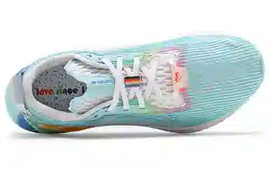 New Balance FuelCell Pride