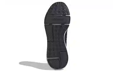 adidas originals Swift Run 22