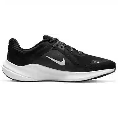 Nike Quest 5