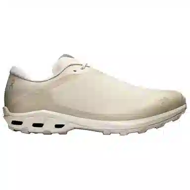 POST ARCHIVE FACTION x On Cloudventure Peak Beige