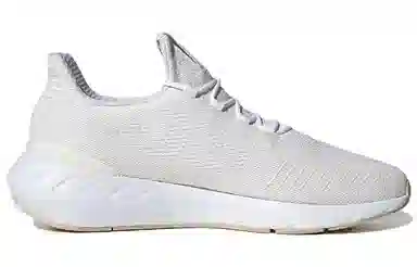 adidas originals Swift Run 22