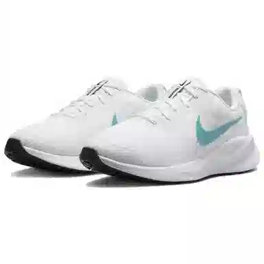 Nike Revolution 7 White