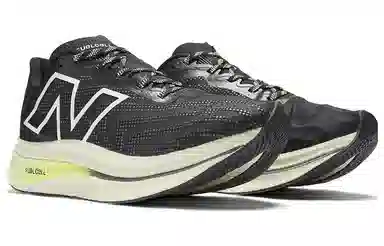 New Balance FuelCell SC Elite v3