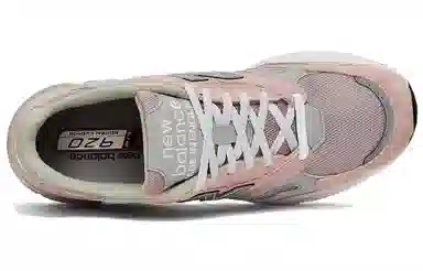 New Balance 920 Pink