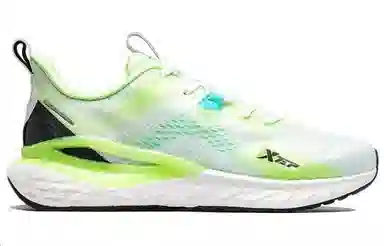 特步 动力巢科技 减震防滑耐磨 低帮 跑步鞋 白绿