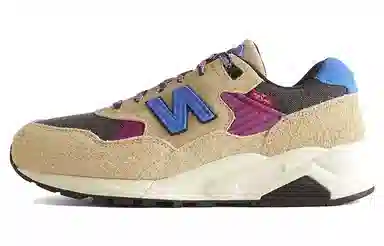 Levi's x New Balance 580