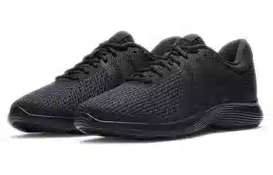 Nike Revolution 4 Black