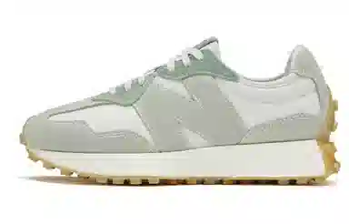 New Balance 327 Light Green