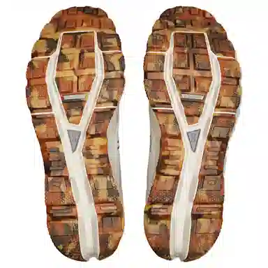 LOEWE x On Cloudventure 2.0 Beige