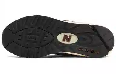 New Balance 990 V2 Brown