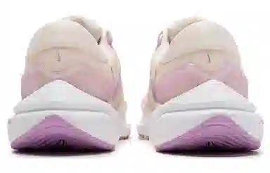 Nike Air Zoom Vomero 16