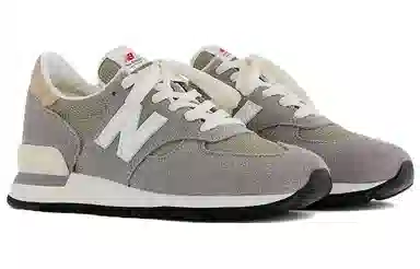 New Balance 990 V1