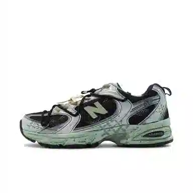 New Balance 530 Black Tea Green