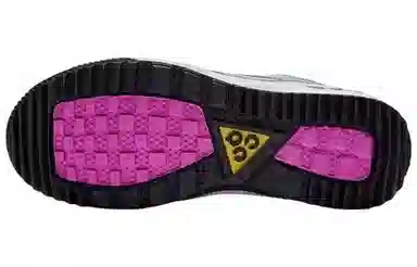 Nike ACG Dog Mountain Green