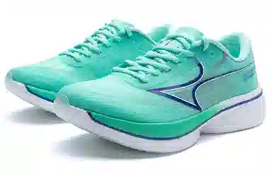 Hailes Wing 001 Green White