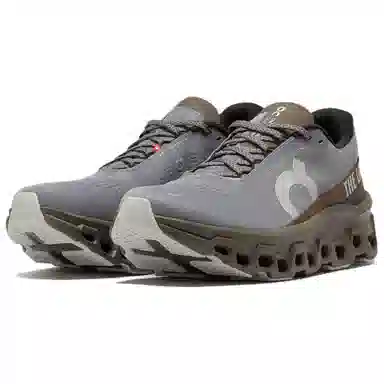 PLEASURES x On Cloudmonster 2