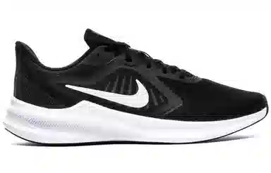 Nike Downshifter 10