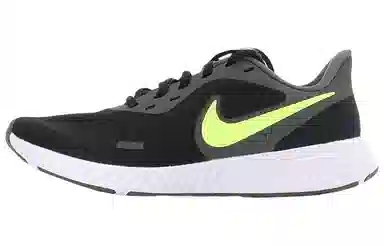 Nike Revolution 5 Black Green
